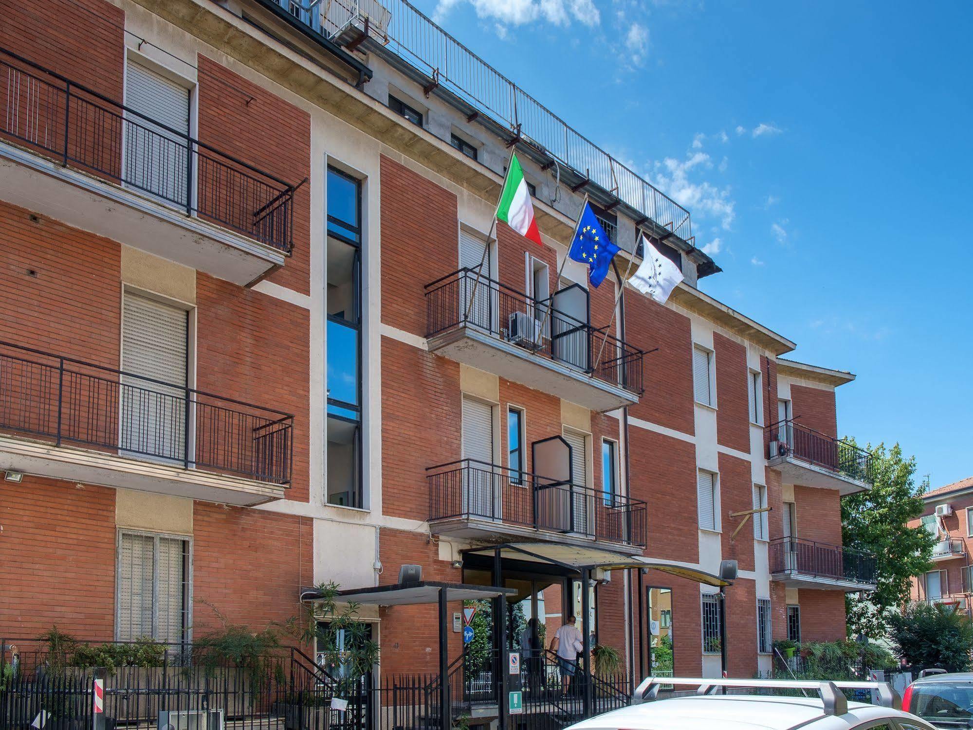 Vip Hotel Piacenza Exterior foto